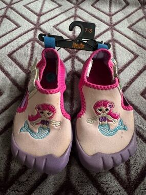 Newtz Kids Mermaid Slip-On Velcro Water Swimming Shoes Pink/Purple Hallographic